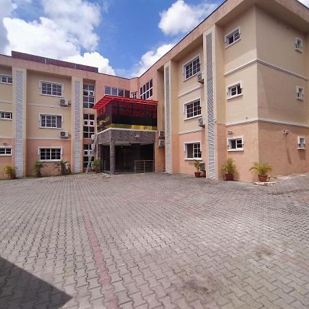 Pameec Luxury Suites Utako Jabi Exterior photo